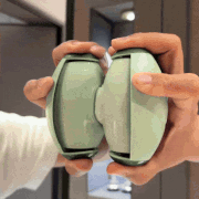 【Flash Sale 70% OFF🔥】Reusable Sticky Lint Roller 2-Pack