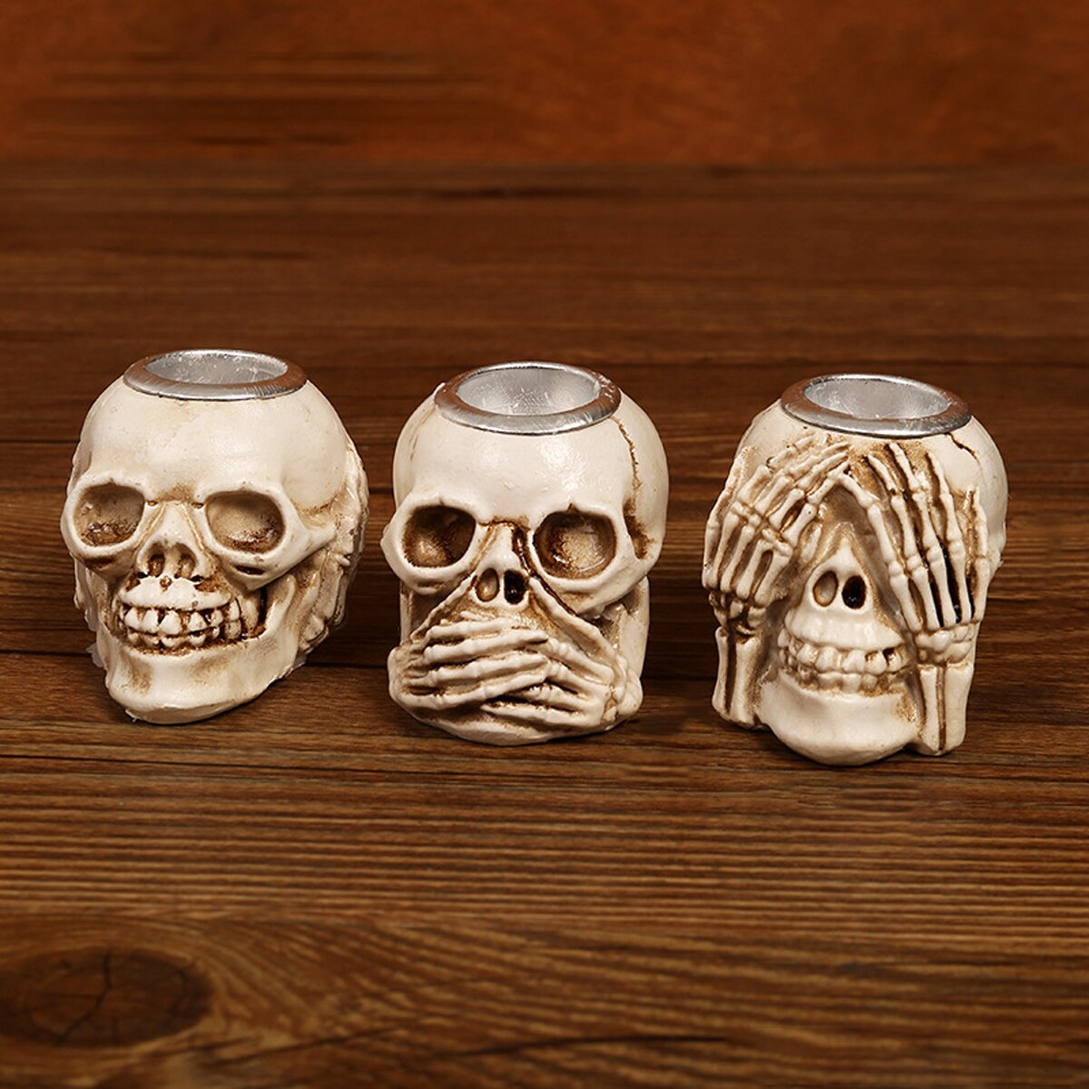 💀🕯️ Eerie Glow: Halloween Skull Candle Holder Set - Illuminate Your Spooky Night! 🕯️💀