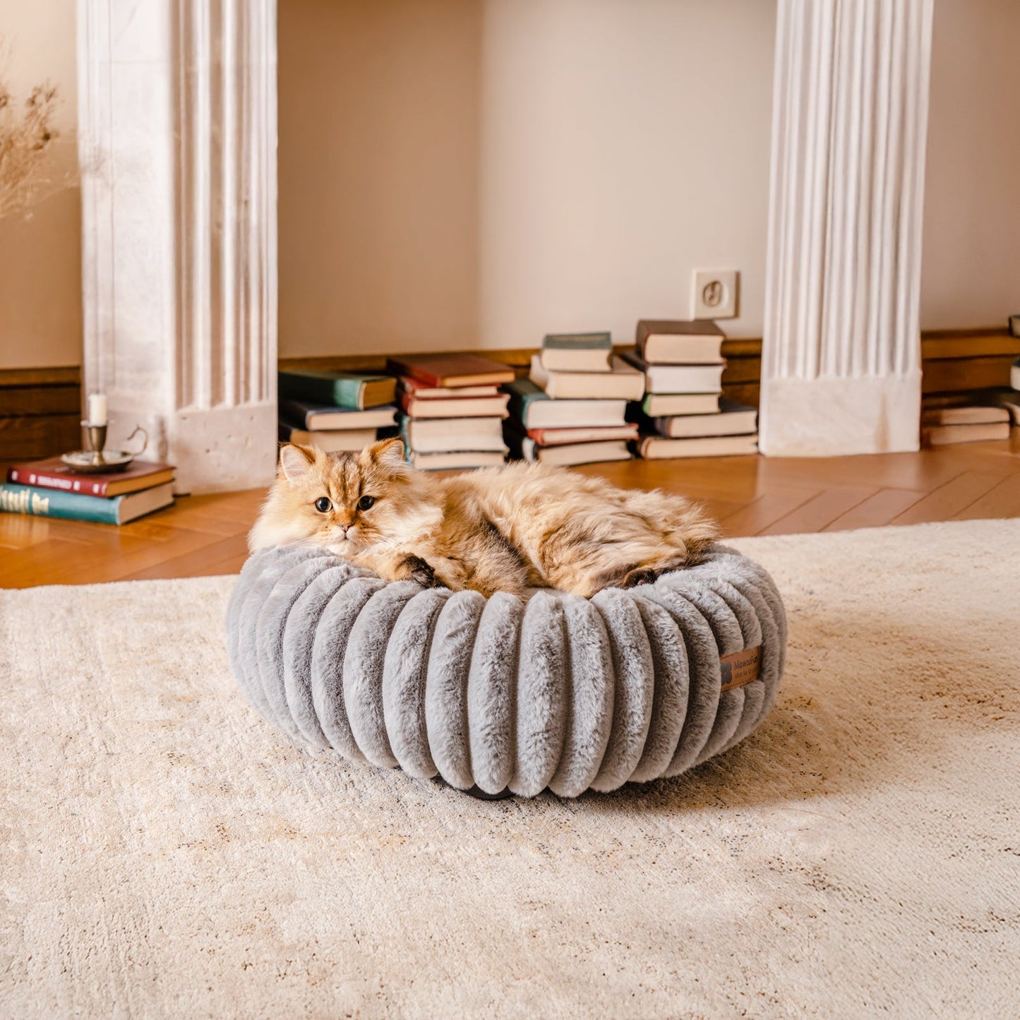 Aspen Fleece Cat & Dog Donut Bed